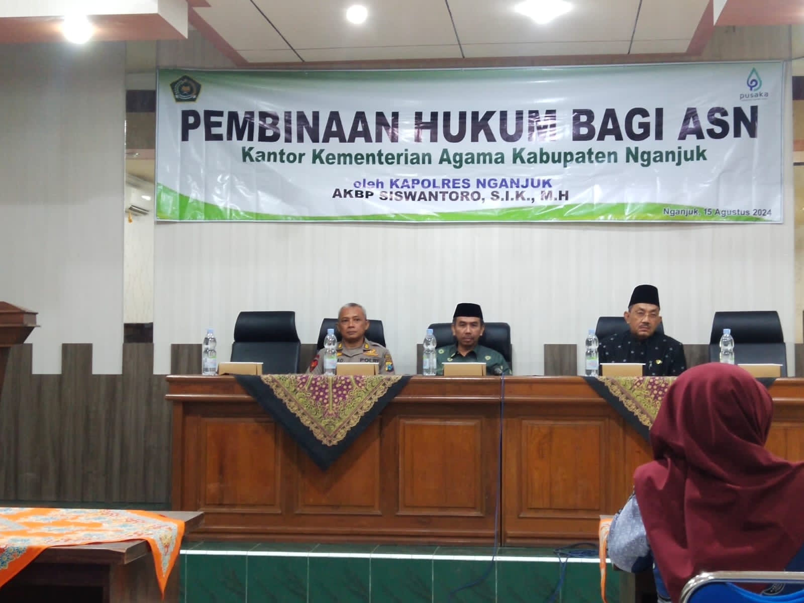 hukum4